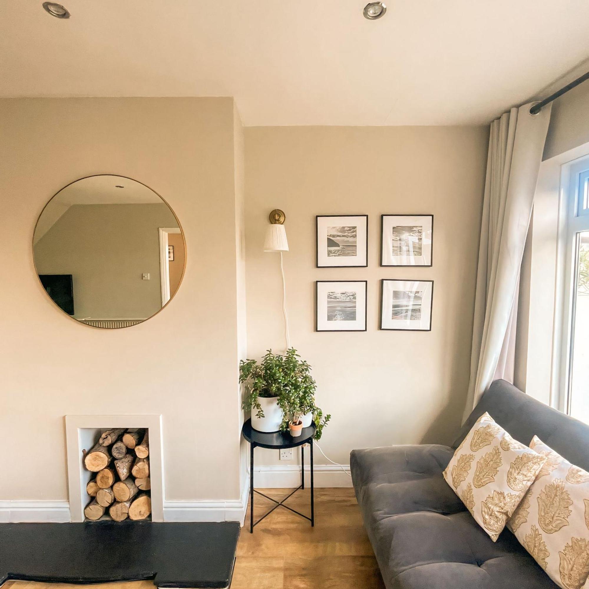 Ser Ar Y Bryn- Lovely Family Home With Garden, Walk To The Village And Beach Saundersfoot Eksteriør billede